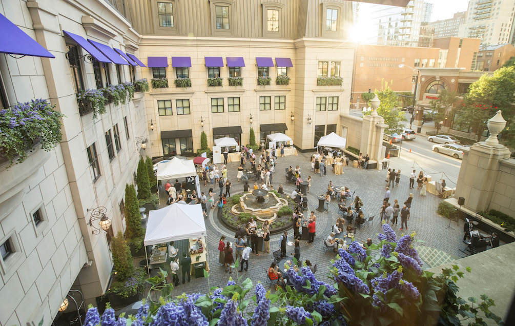Waldorf Astoria Chicago and Eataly Host a "Piazza O'ra