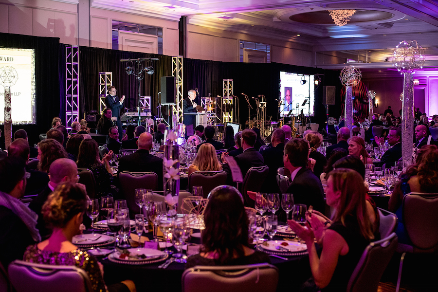 melvin-l-katten-accepts-the-illumination-award-at-chicago-loop-alliance-foundations-illumination-2016-gala_credit-kn-media