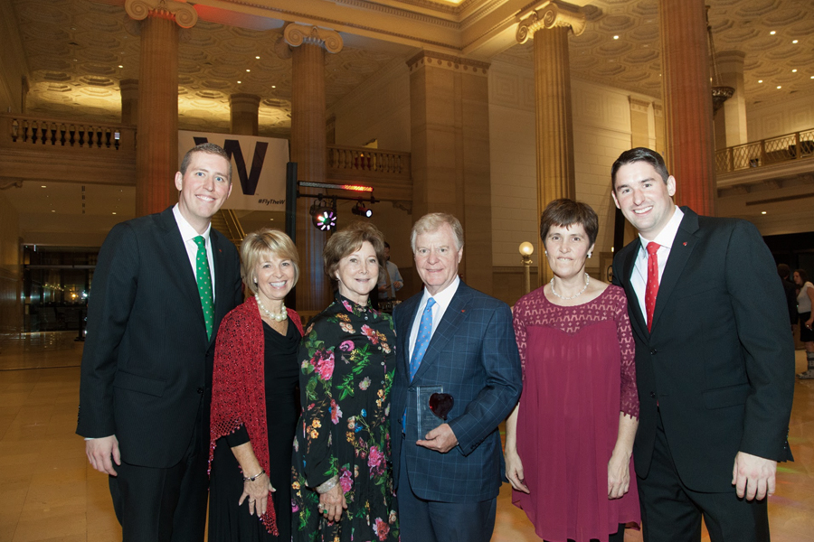 red-heart-bash-coverConor Gee, Lois Gates, Mrs. Walsh, Dan Walsh, Amy Walsh, JR Snyder