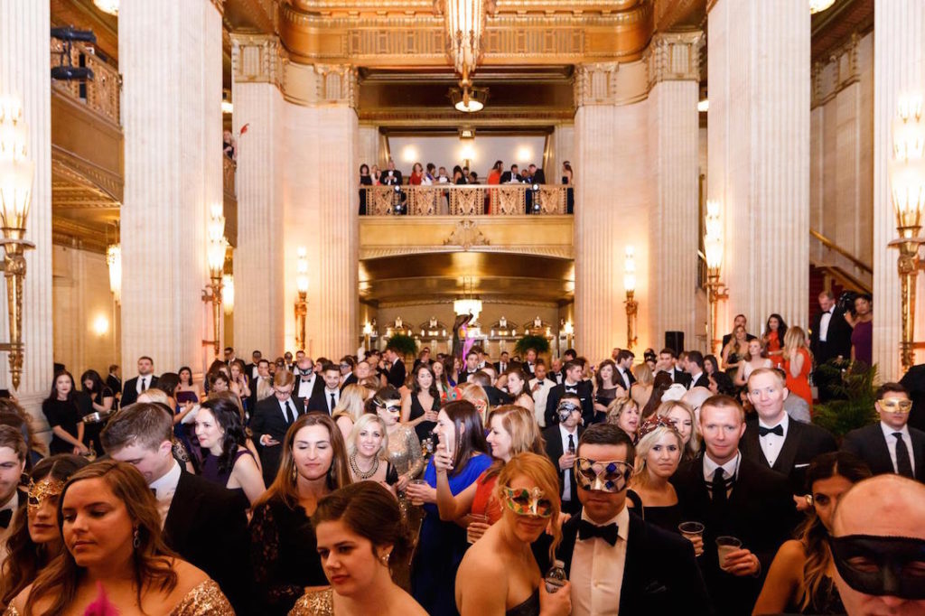 Junior League of Chicago Annual Gala A Masquerade Ball 2017_1