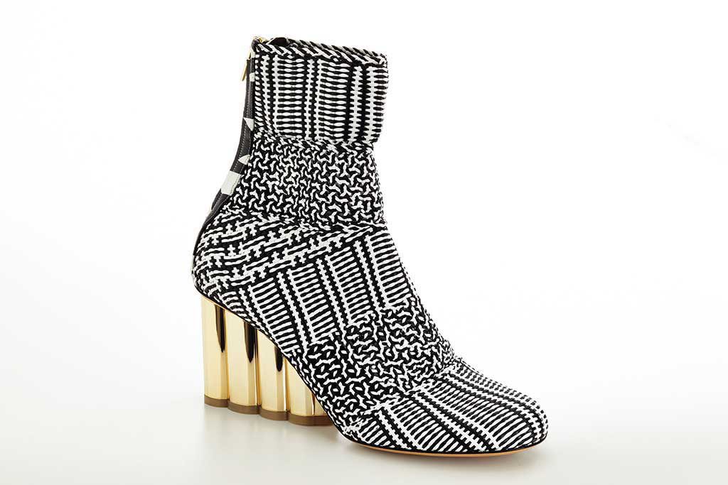 091817-fn-ferrgamo2-silo