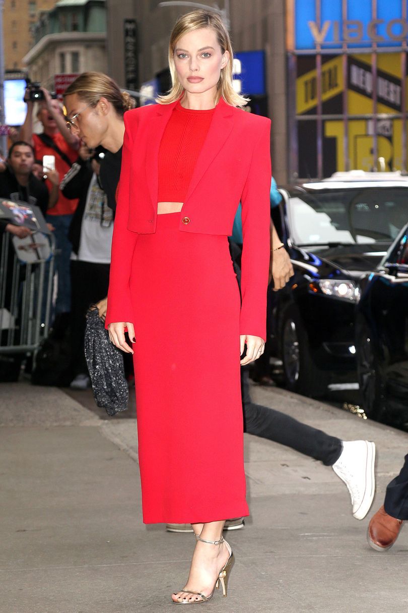 Margot Robbie_Versacee