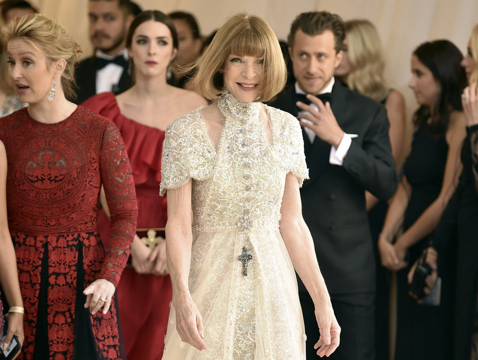 Anna Wintour attends The Metropolitan Museum of Art's Costume Institute benefit gala celebrating the opening of the Heavenly Bodies: Fashion and the Catholic Imagination exhibition on Monday, May 7, 2018, in New York. (Photo by Evan Agostini/Invision/AP)