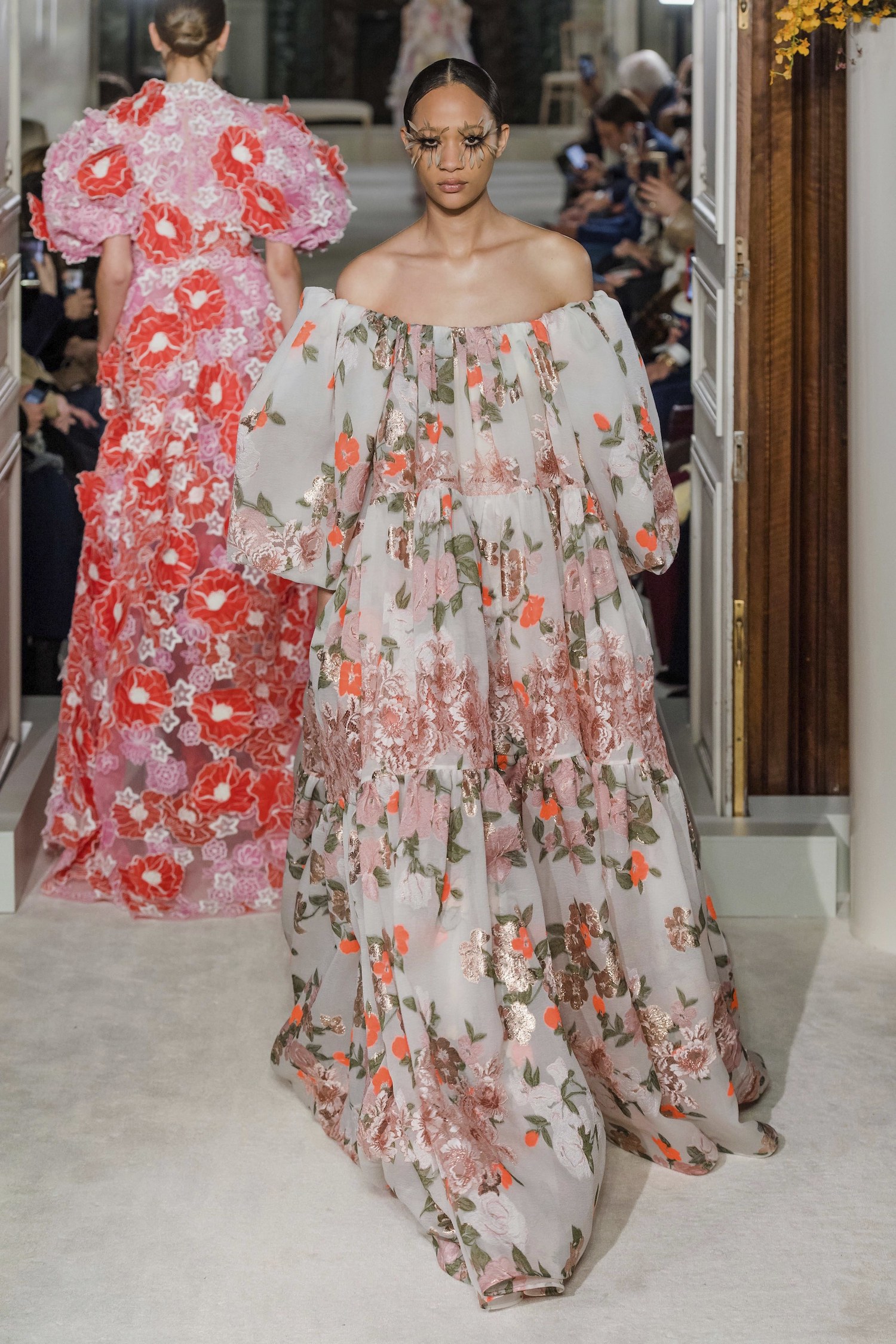 SPRING 2019 COUTURE Valentino_Selena Forrest