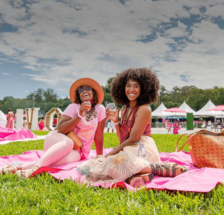 Célébrez en Rosé Wine and Music Festival coming to Chicago June 25-2